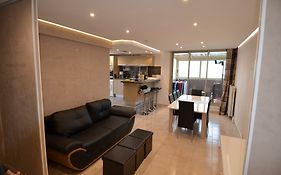 Appartement Rooftop 8 personnes grande terrasse avec parking Quartier Aéroport Nice