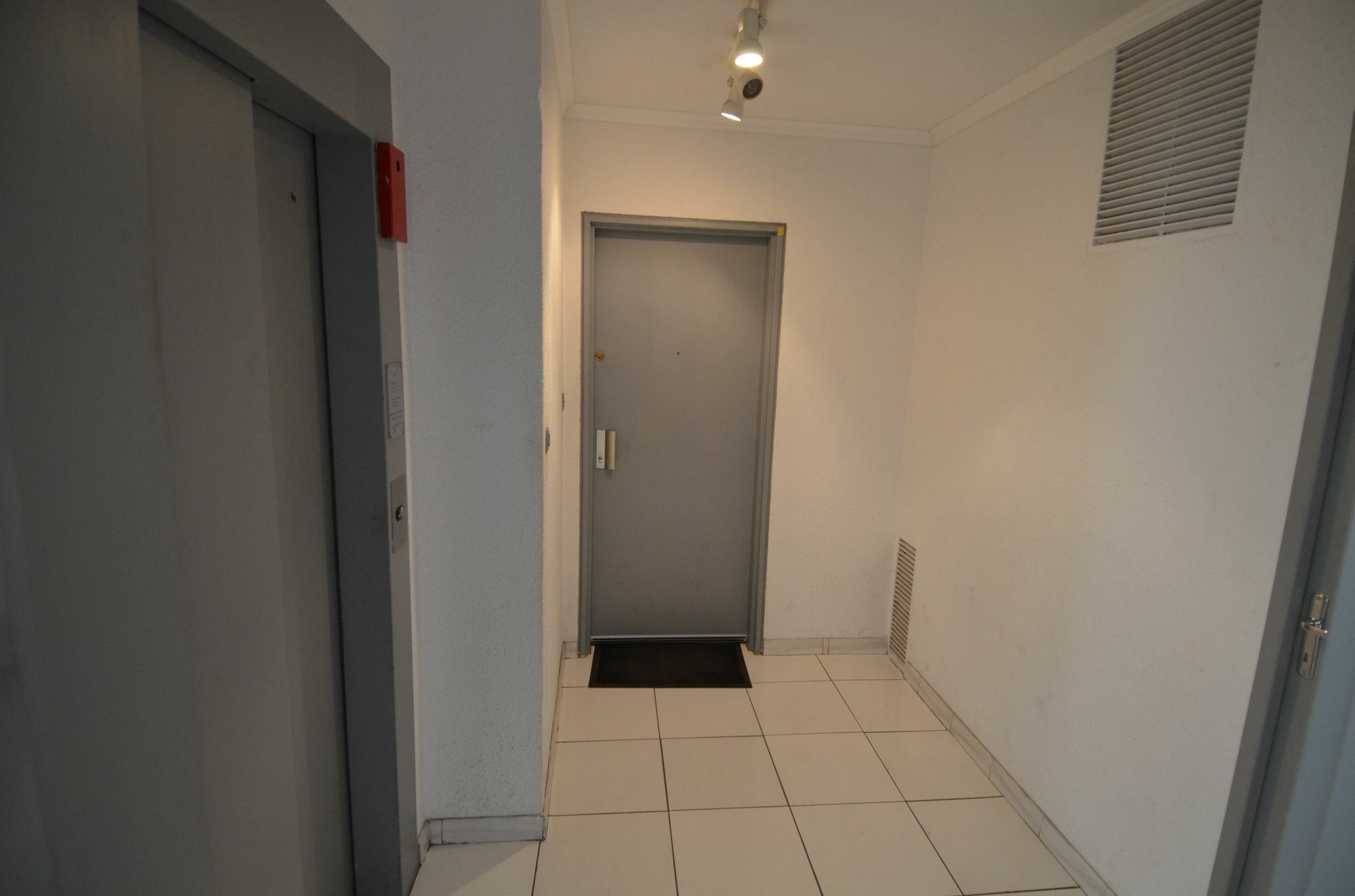 Appartement Rooftop 8 personnes grande terrasse avec parking Quartier Aéroport Nice Extérieur photo